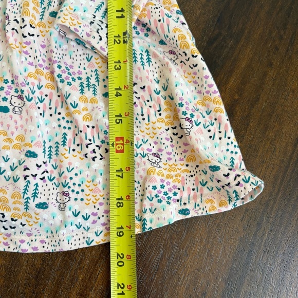 2022 Tea Collection x Hello Kitty & Friends Sanrio Yellow LS A Line Dress Size 3 - Picture 9 of 10